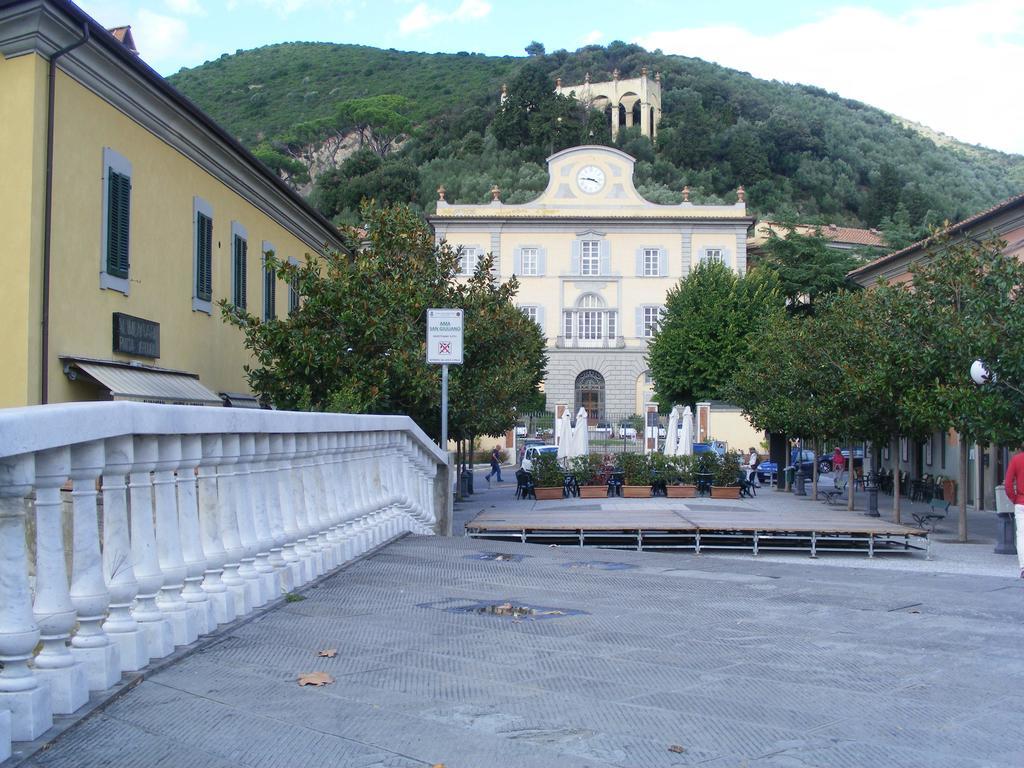 Casa Marchi Hotel Bagni di Lucca Luaran gambar